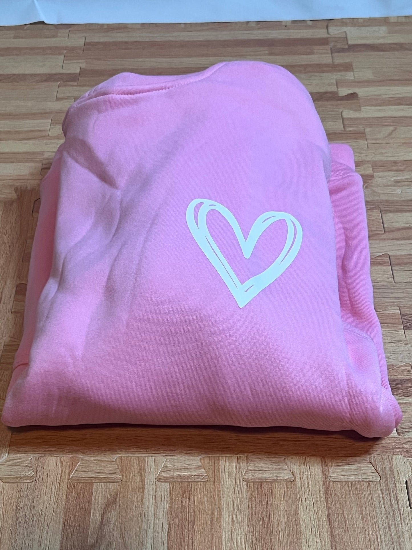 Pink Heart Hoodie – Cosy Women's Sweatshirt 🩷