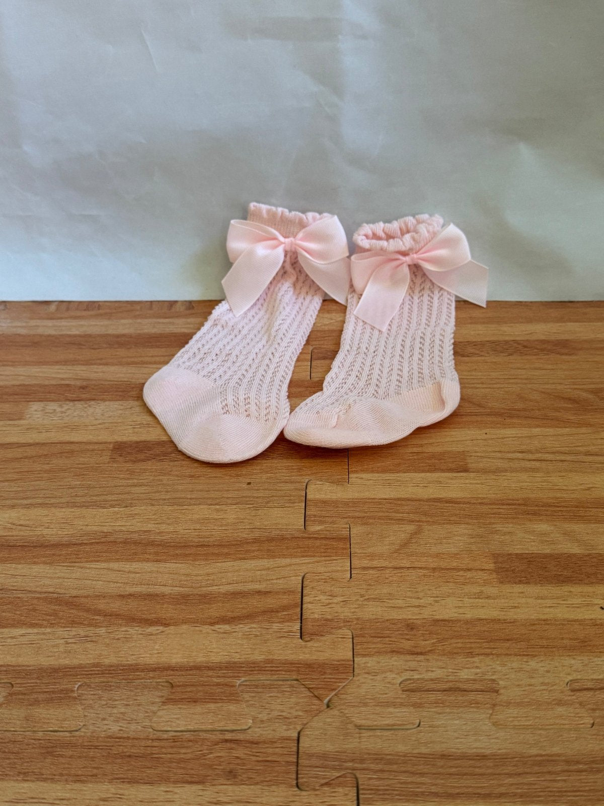 Girls Pink Mesh Bow Ankle Socks - Juanita Boutique